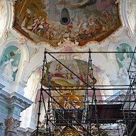 Konservierung und Restaurierung der originalen Innenraumfassung der Pfarrkirche St. Michael, München-Berg am Laim, Bild Preis und Preis